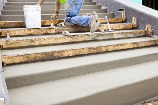 Concrete Steps Pouring in Benton
