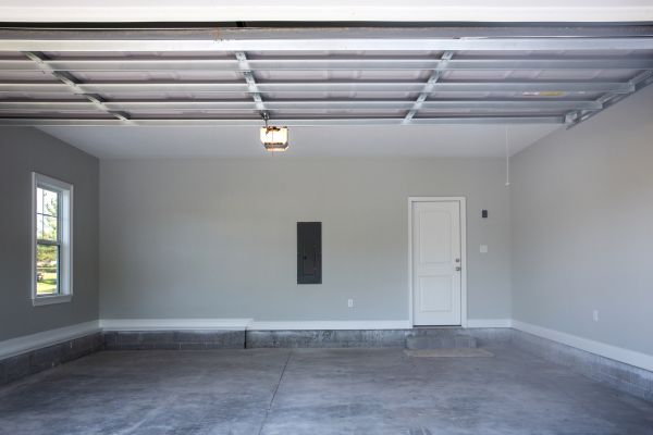 Garage Cementing in Benton