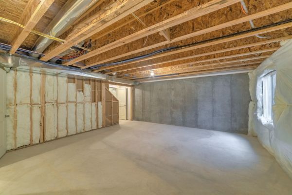 Basement Concrete Pouring in Benton