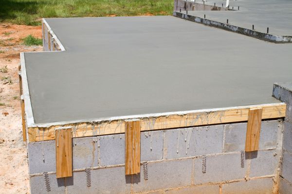 Concrete Slab Installation in Benton