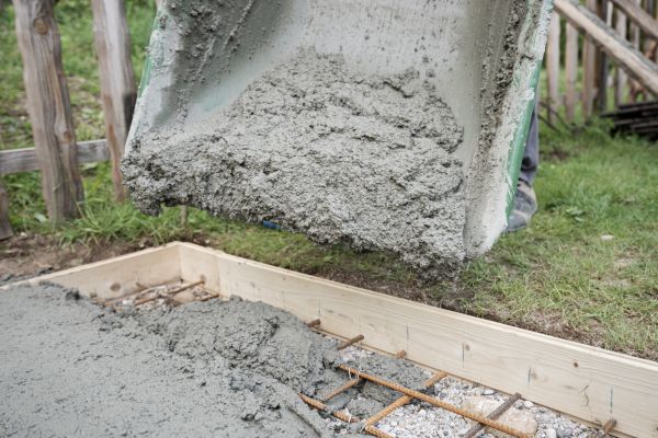 Yard Concrete Pouring in Benton