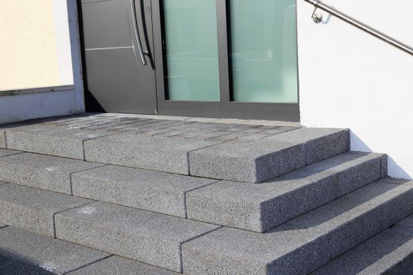 Custom Steps Installation in Benton
